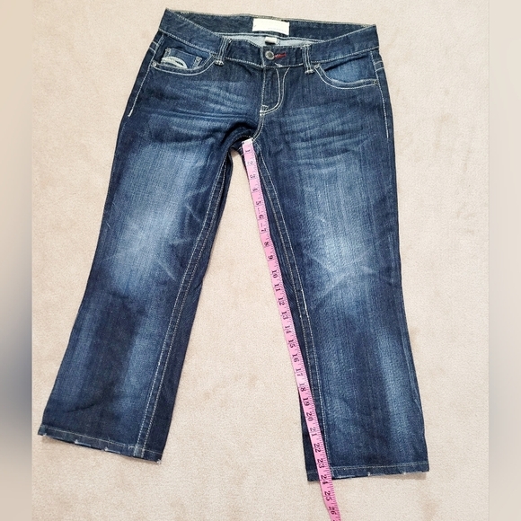 Maurices Capri Jeans Women's Size 5/6 Cotton Stretch Dark Wash Slimming Effect - Picture 7 of 11